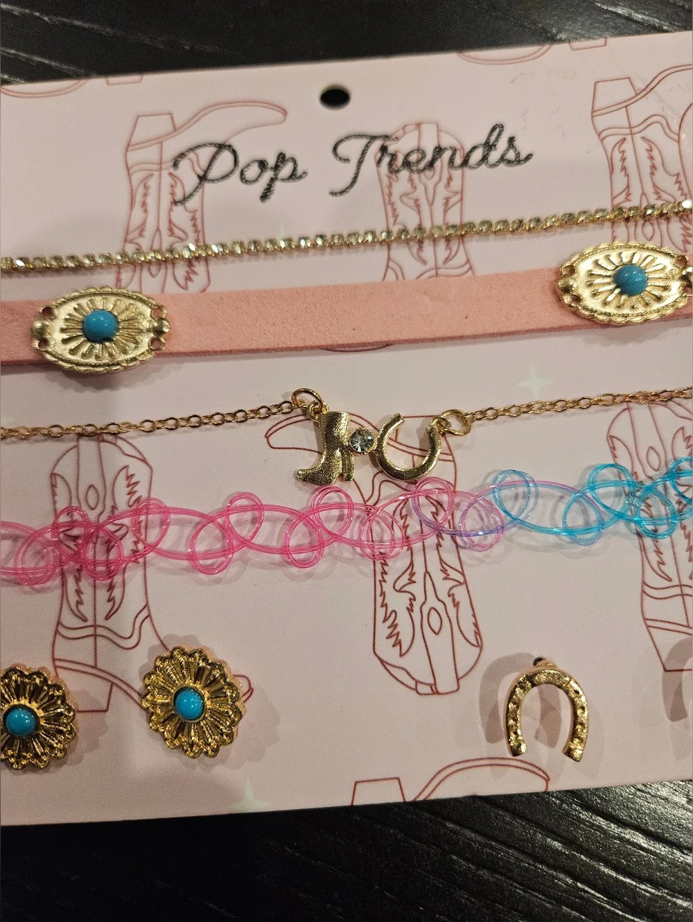 NEW Pop Trends Jewelry Set - Picture 5 of 11